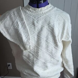 Cabin Creek Cream Knit Apparel